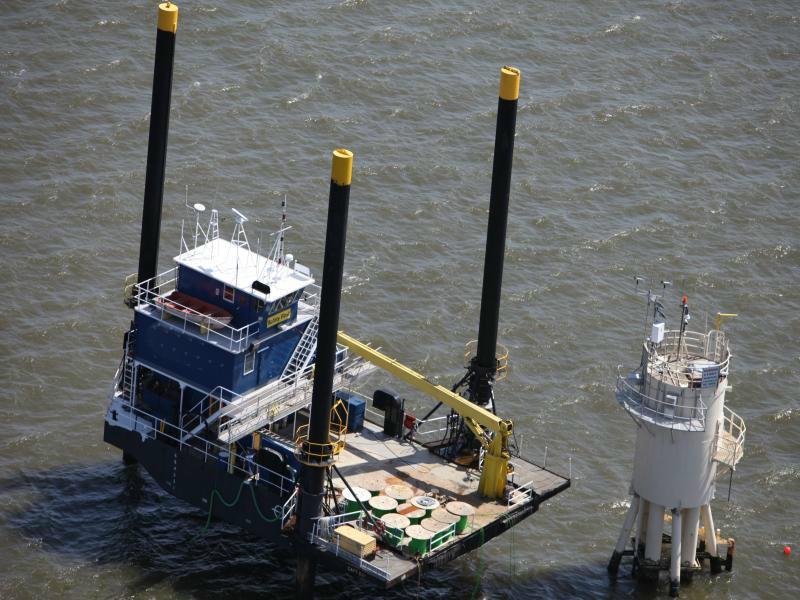 Overstock Boats Self Propelled Lift Boats for sale