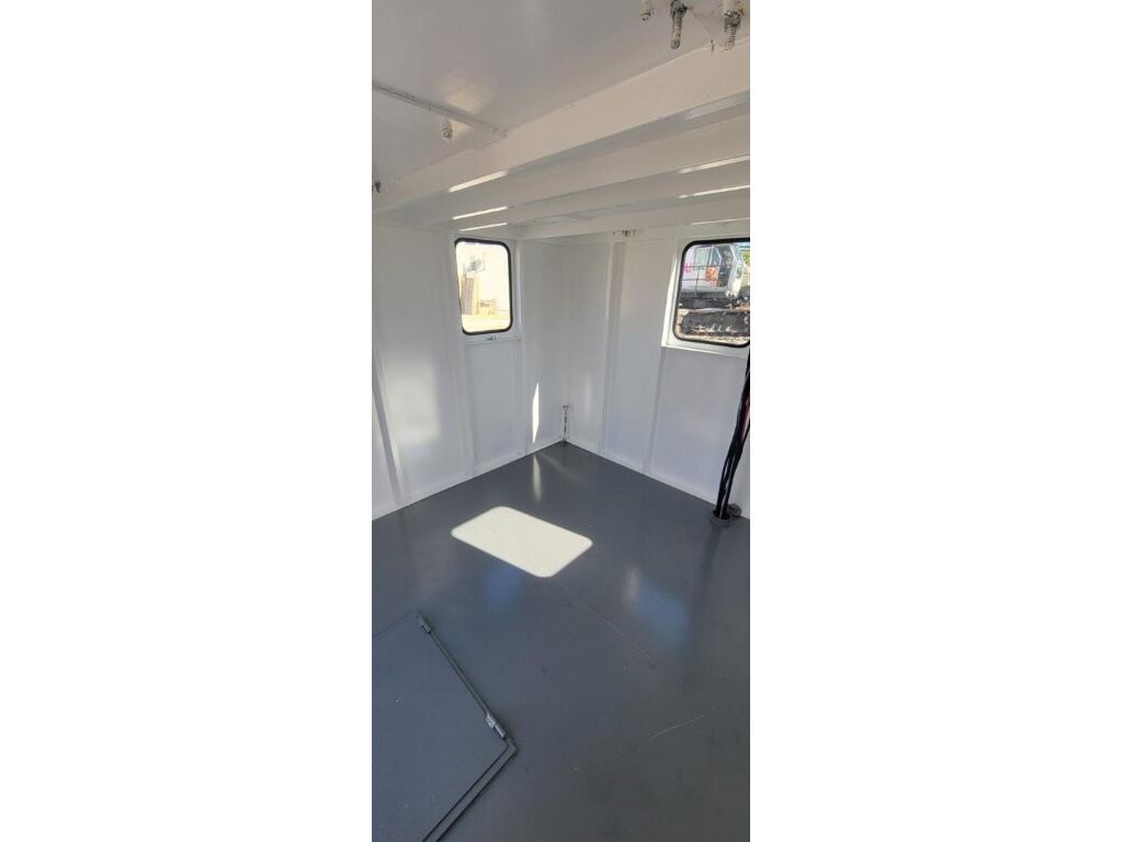 Storage in Trunk Cabin